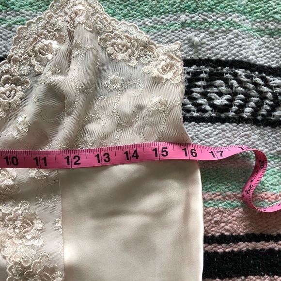 Vintage LONG Ivory Nightgown - Picture 5 of 15